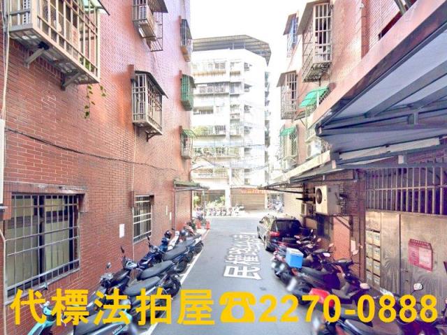 新北蘆洲公寓法拍-8