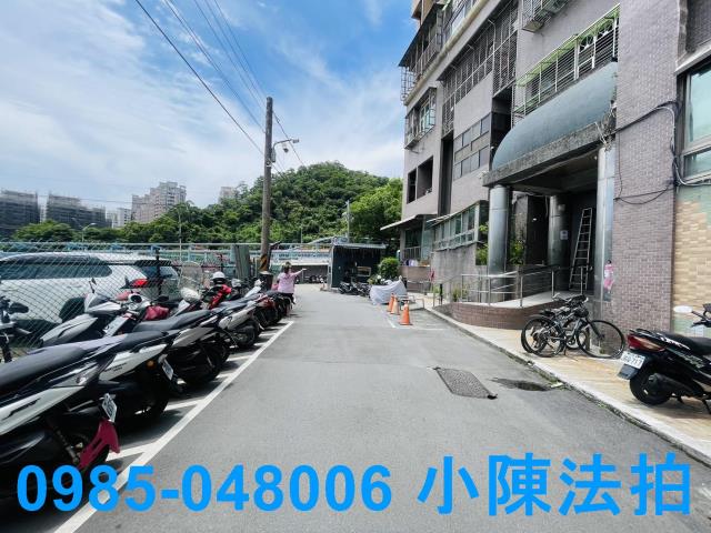五股法拍大樓-6