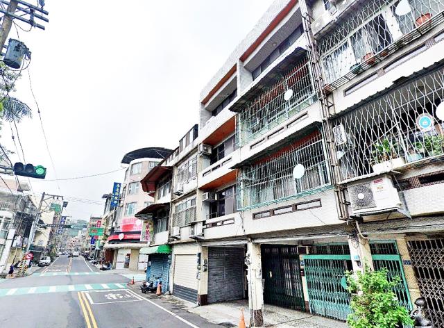 竹東鎮興農街透天店面