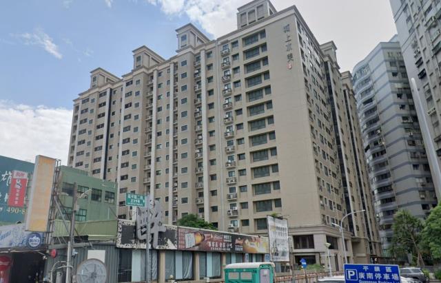 桃園拍賣大樓-1