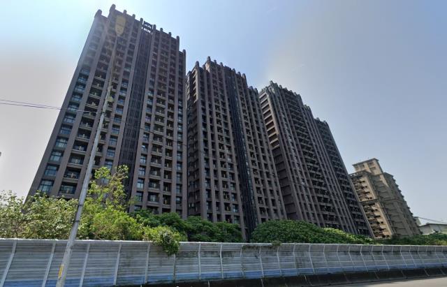 新北新店法拍大樓-1