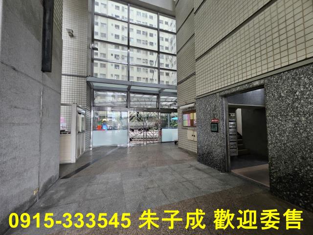 高雄三民區大樓-2