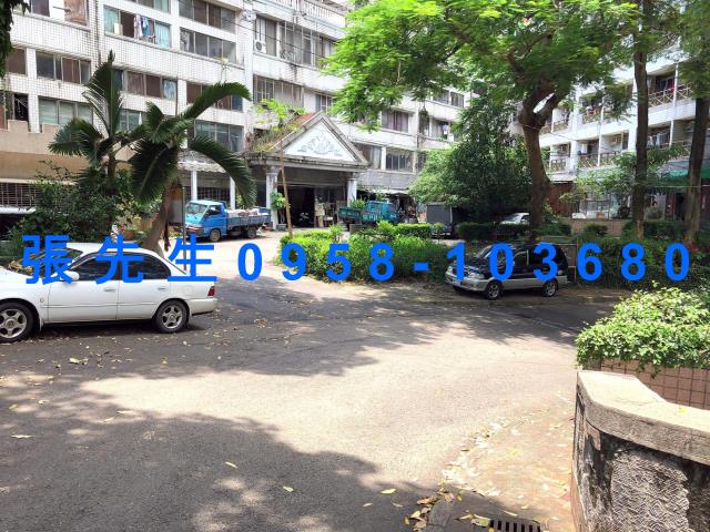 台中霧峰華廈法拍-5
