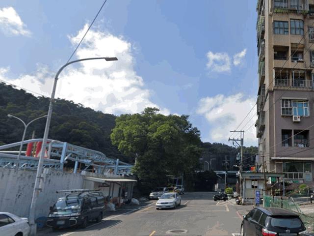 新北五股大樓法拍-8