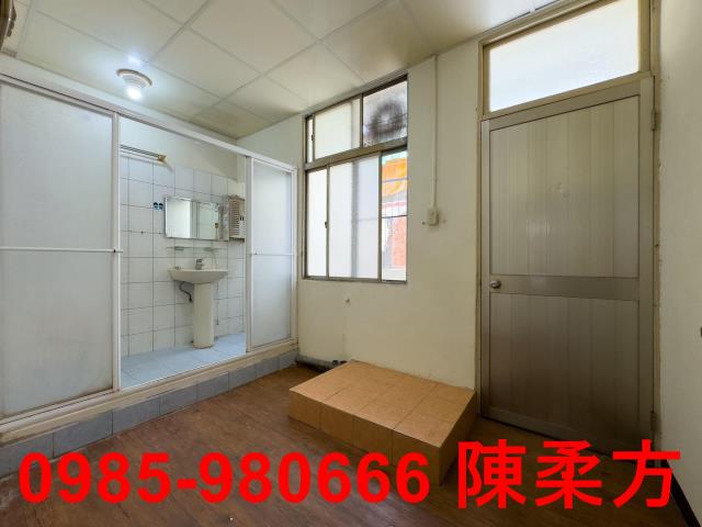 西區透天-13