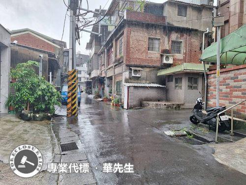 新北鶯歌法拍華廈-6