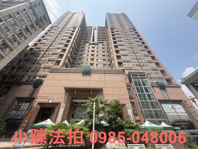 中和法拍大樓-1