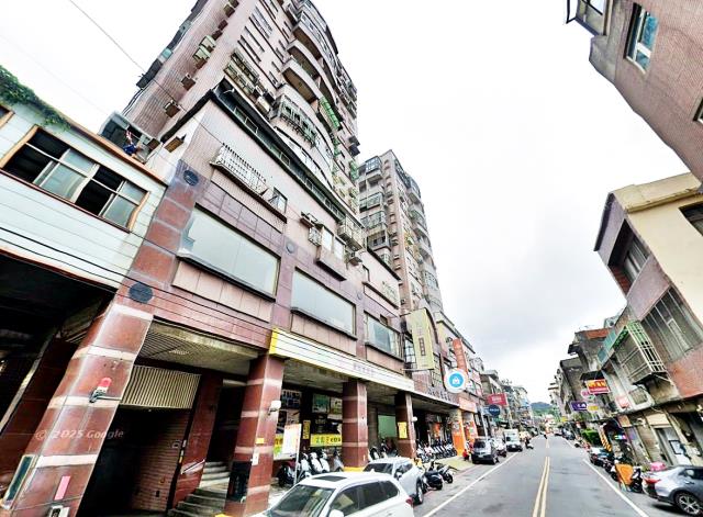 竹東鎮民德路頂好富貴