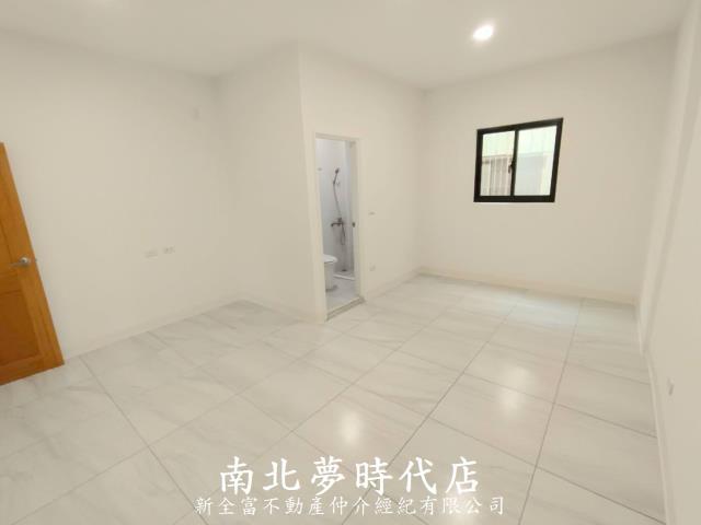 台南南區透天-7