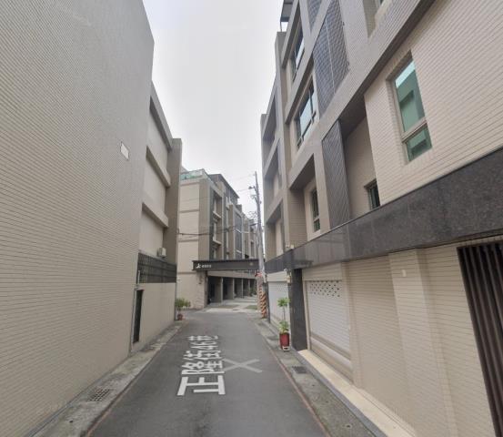 高雄大寮透天法拍-4