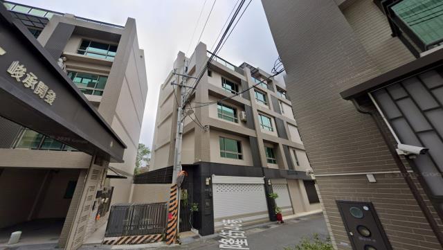 高雄大寮透天法拍-6