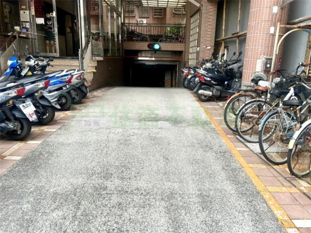 鳳山華廈-11