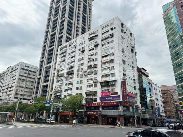 大安區法拍大樓-1