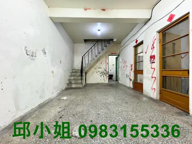 東區透天-1