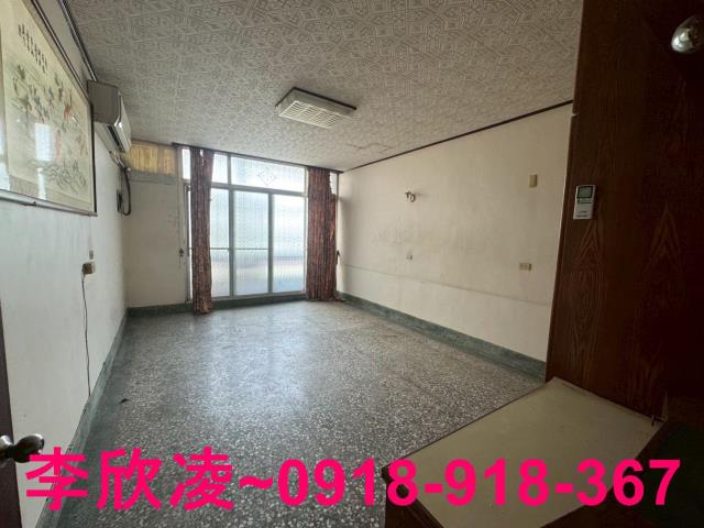 西區店面-8