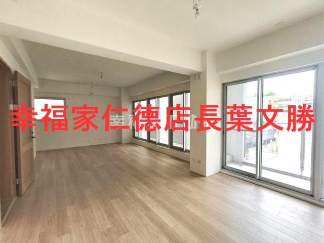 中西區透天-8