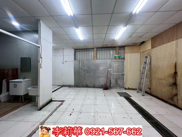 東區店面-7