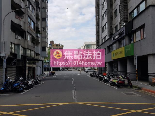 台北拍賣大樓-8