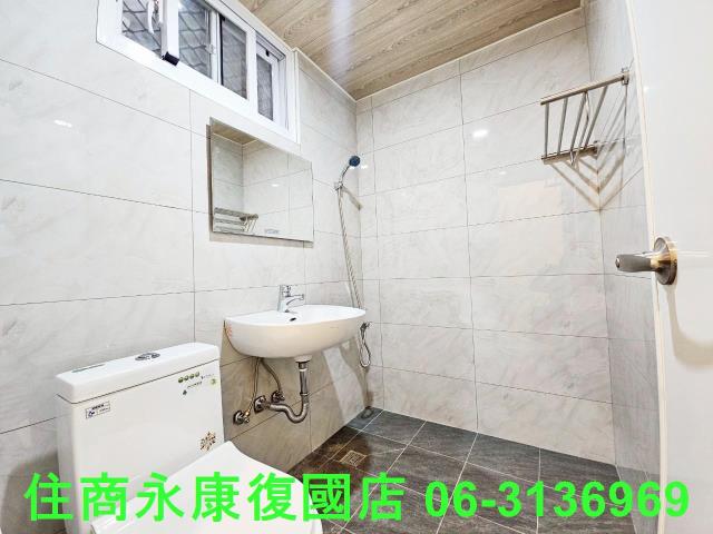 台南華廈-3