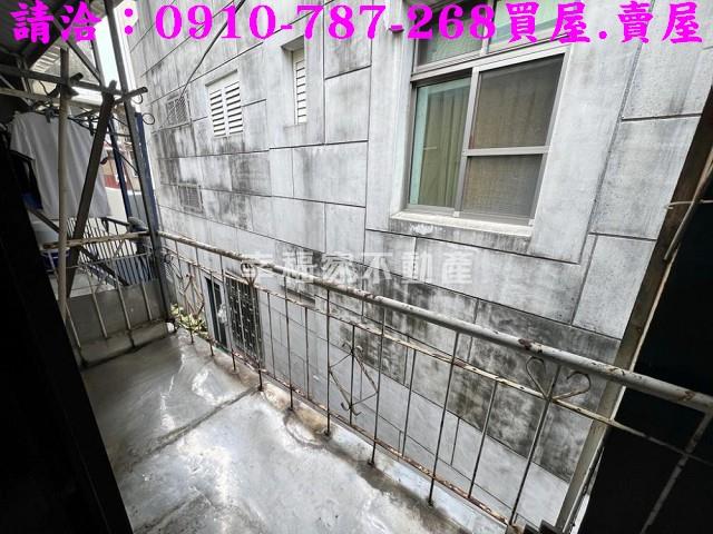 東區透天-11