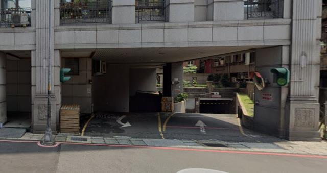 新北中和法拍大樓-6