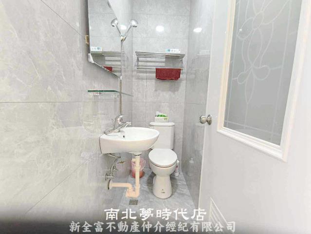台南南區公寓-11