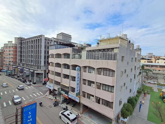 台中西區透天-2