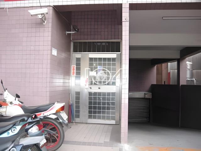 新北板橋大樓法拍-3