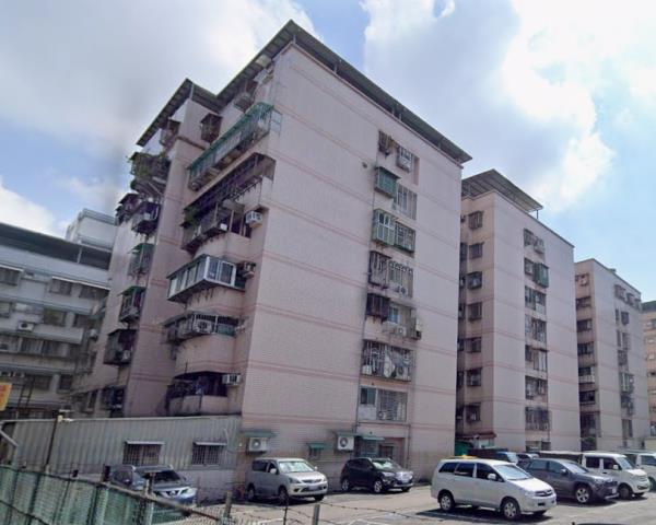 新莊拍賣華廈-2