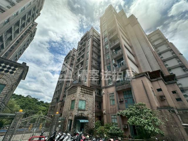 暖暖拍賣大樓-1