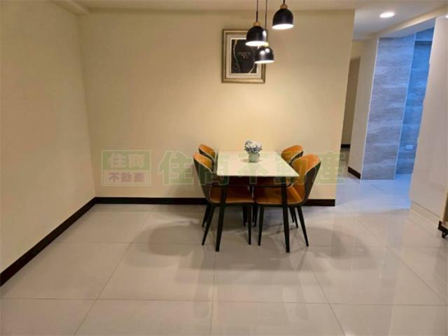 高雄新興區大樓-4