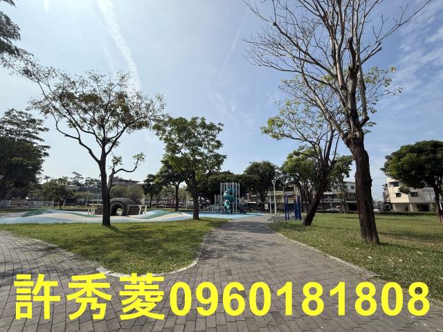 高雄彌陀透天-11