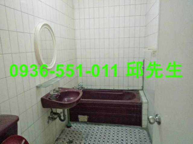 高雄鳥松透天-9