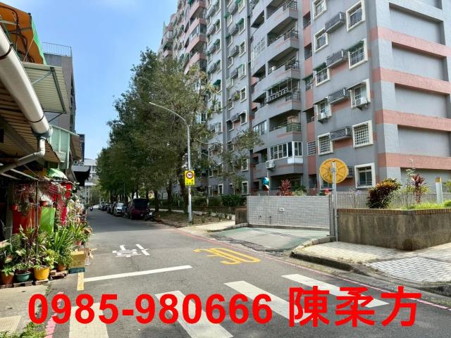 嘉義西區透天-12