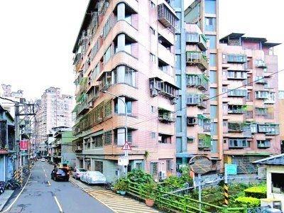 淡水大樓拍賣-1