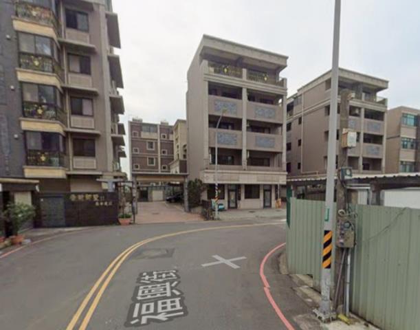 觀音法拍透天-5