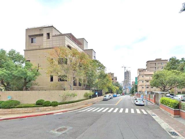 台北士林法拍大樓-8