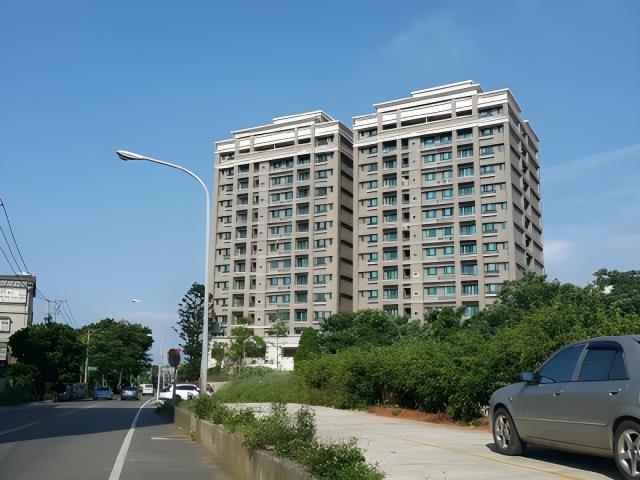 桃園中壢法拍大樓-2