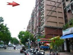 新北板橋大樓法拍-4