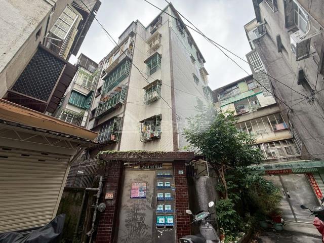 中和法拍公寓-1