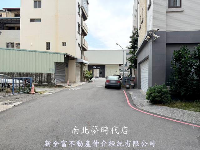 台南東區透天-14