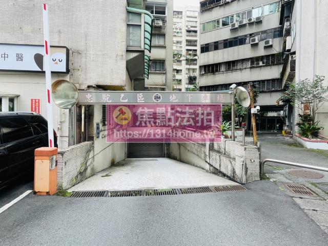 信義區大樓法拍-6