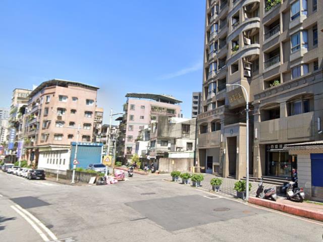 板橋法拍大樓-8