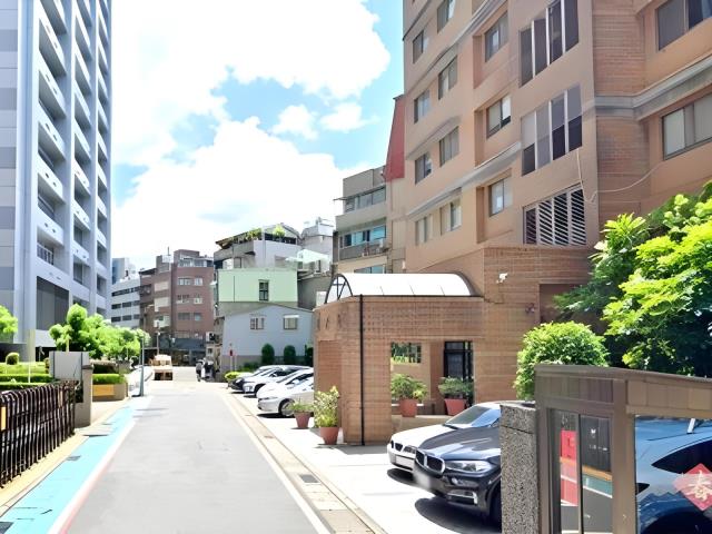 台北中山區大樓法拍-8