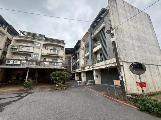 宜蘭市法拍別墅-1