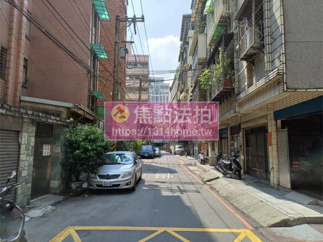 板橋拍賣大樓-10