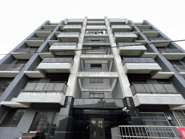 中壢法拍華廈-1