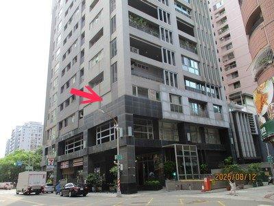 高雄苓雅法拍大樓-2