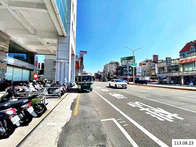 台南東區拍賣大樓-2