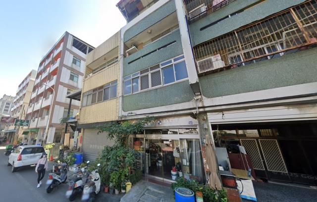 西屯法拍透天-1